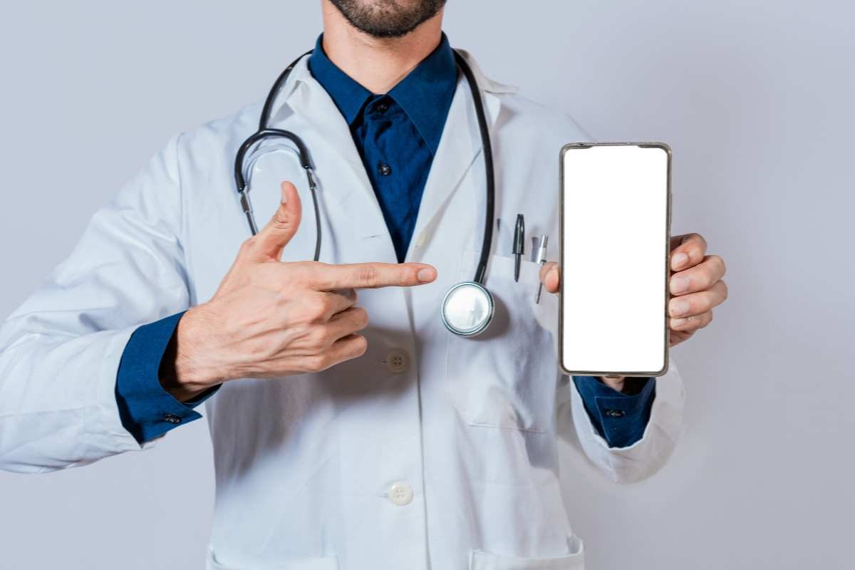 se si sentono le vibrazioni senza telefonino consultare un medico