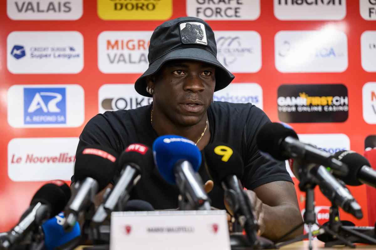 Balotelli perde testa diretta social