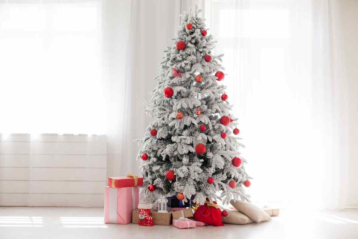 Risparmiare per le decorazioni natalizie