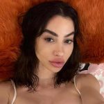 valentina fradegrada scollatura generosa