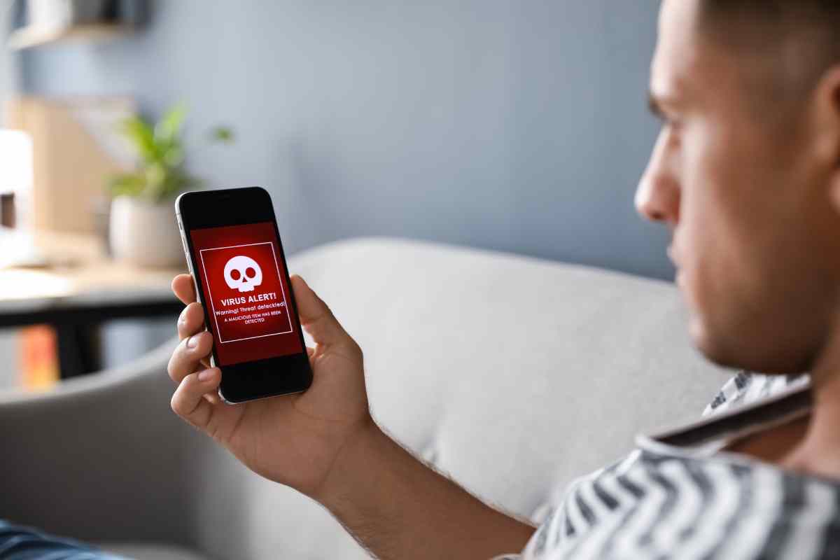 App registrano le conversazioni