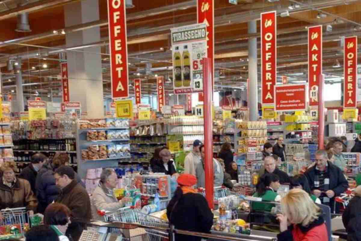 Supermercati disponibili 25 aprile proteste